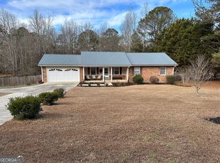 4801 Rabbit Farm Rd, Loganville, GA 30052