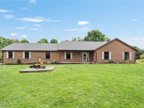 2826 Pontius St NE, Hartville, OH 44632