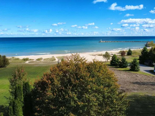 514 N Lake St, Harrisville, MI 48740
