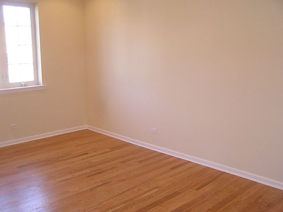 5th image of 3234 N Central Ave #202