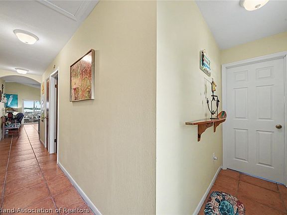 4th image of 328 Lake June Rd