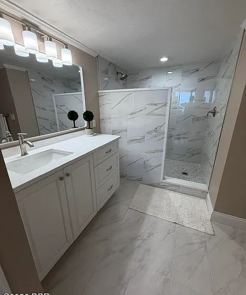 2545 Atlantic Ave #1702 — Photo 16