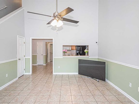 5th image of 2768 Westbrook Ct