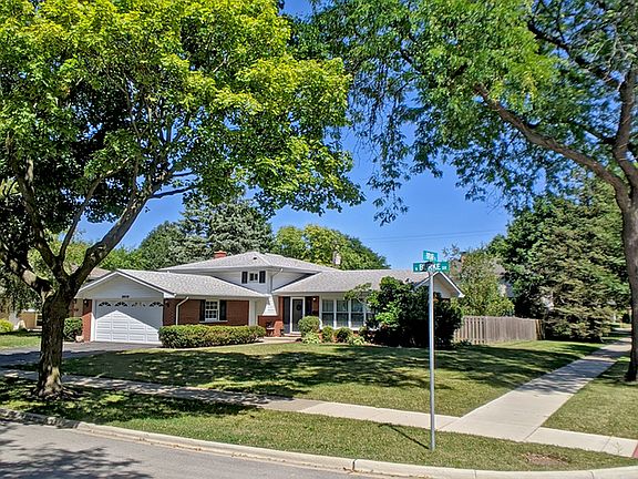 2nd image of 2019 N Burke Dr