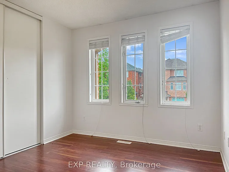 26 Millcliff Cir #UPPER — Photo 14