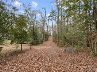 8846 Richmond Rd, Toano, VA 23168