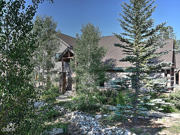 2nd image of 812 Elk Trl #C