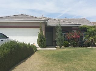 8230 Polaris Ave, Bakersfield, CA 93306
