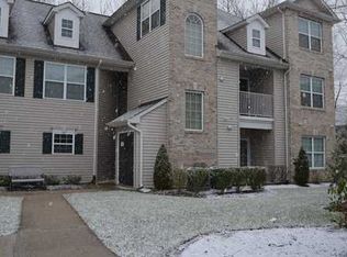 1052 Morning Glory Dr, Monroe Twp, NJ 08831