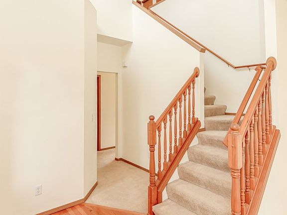 3rd image of 7906 148th Street Ct E