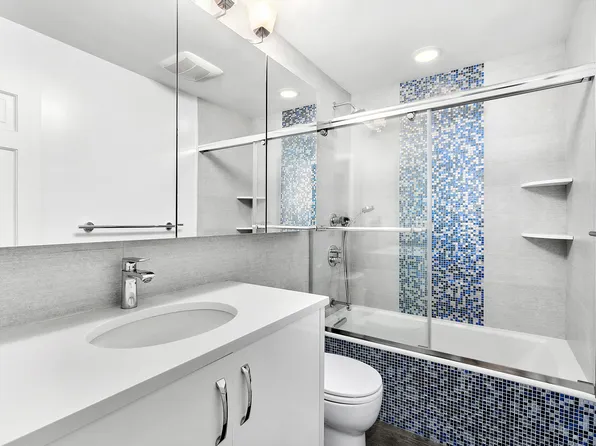 255 West 95th Street image 4 of 8