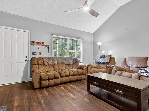 4th image of 805 Gose Rd