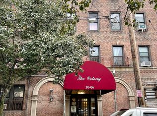 3006 29th St #2A, Long Island City, NY 11102