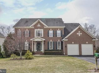 8109 Chars Landing Ct, Springfield, VA 22153