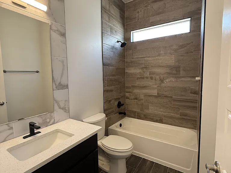 13389 Carterton Ave — Photo 49