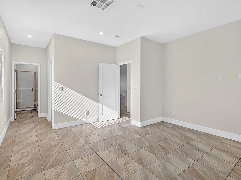 4078 Welter Ave — Photo 12