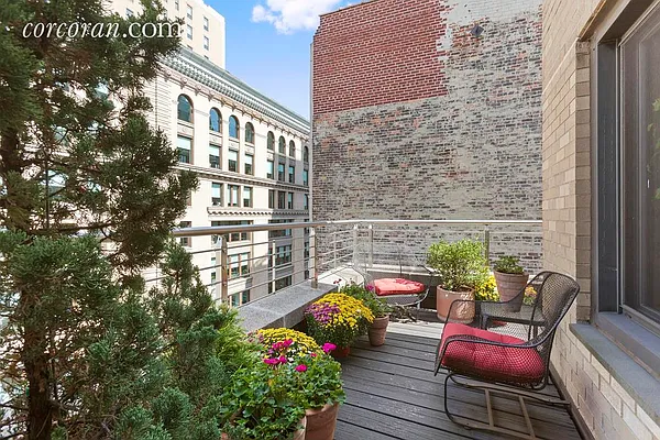 Sold by Corcoran | media 13