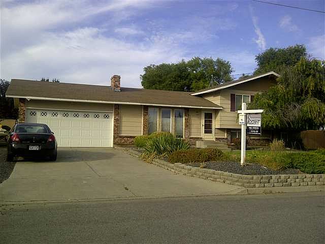 1st image of 13011 E Olive Ave