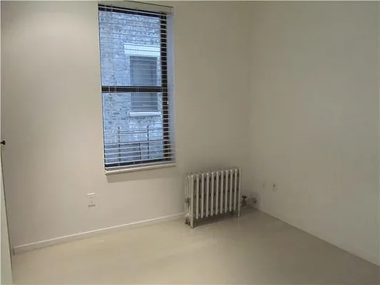 Sold by Starts New York Realty LLC | media 6