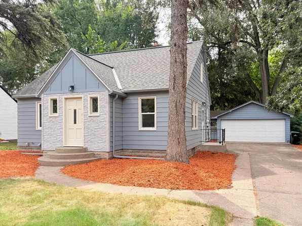 1896 Glen Paul Ave, Arden Hills, MN 55112