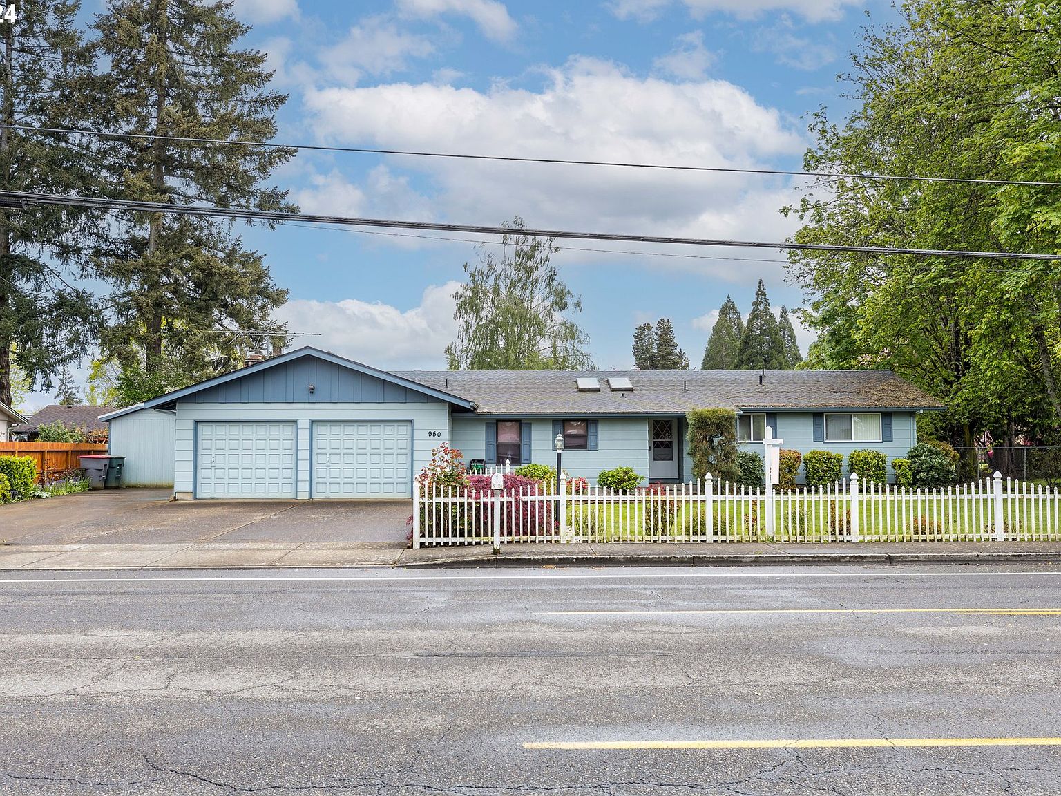 950 NW Baker Creek Rd, Mcminnville, OR 97128 MLS 24437179 Zillow