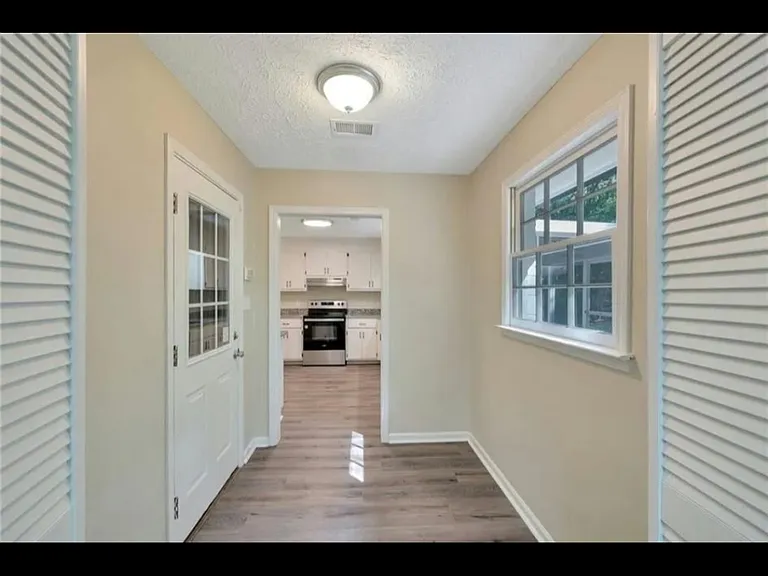 95 Ramblewood Dr SE — Photo 17