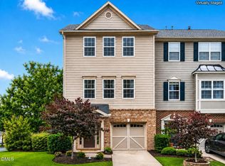 100 Gallent Hedge Trl, Apex, NC 27539