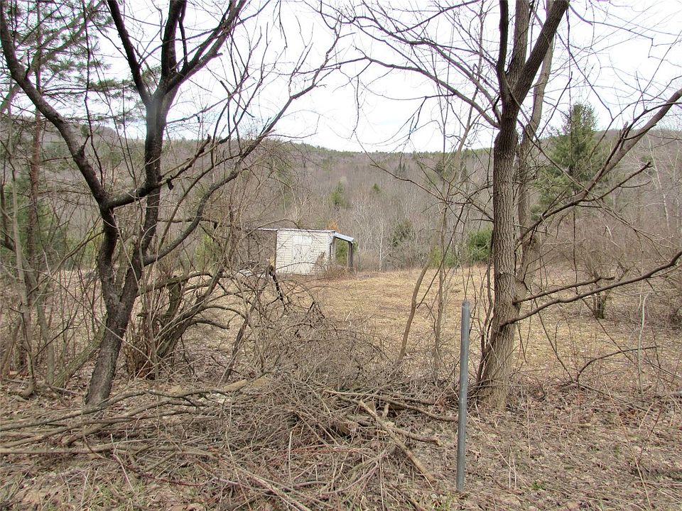 2nd image of 181 Haskins Rd