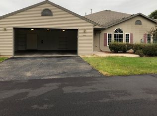 5008 34th Ct NW, Rochester, MN 55901