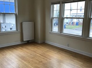 11 Massachusetts Ave APT 1, Portland, ME 04102