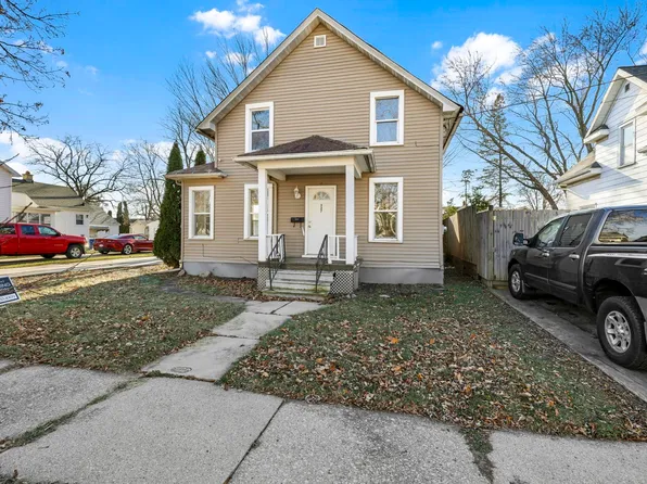 337 2nd St, Menasha, WI 54952