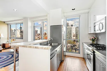 38 Delancey Street
