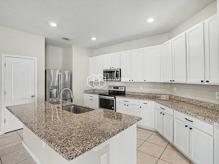 1560 Scarbrough Abby Pl — Photo 6