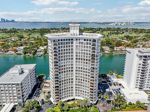 3rd image of 5660 Collins Ave APT 11C