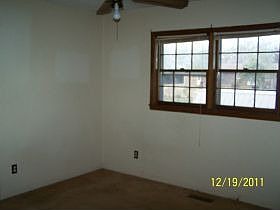 5th image of 1109 Edgewood Dr