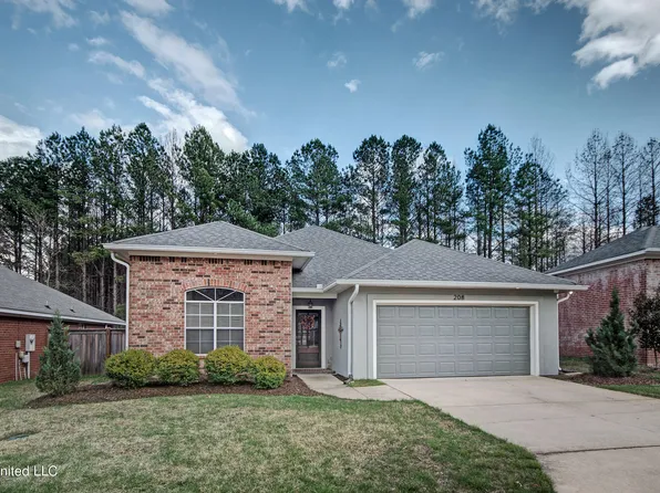 208 Stoneybrook Dr, Brandon, MS 39042