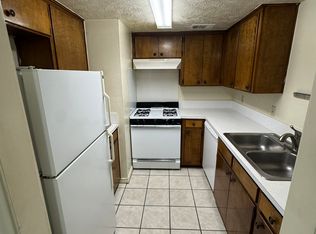 223 E University Dr APT 111, Denton, TX 76209