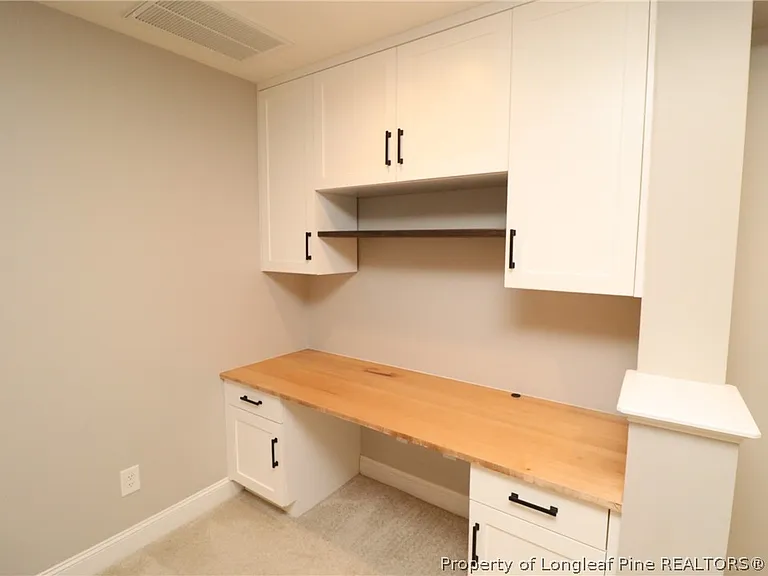 410 Boscawen Ln — Photo 19