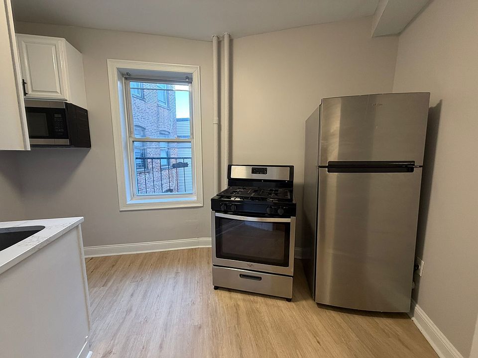 1st image of 501 Baldwin Ave #31E