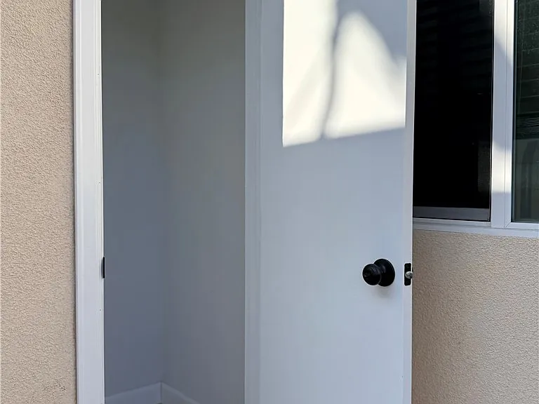 408 Almond Ave #1 — Photo 15