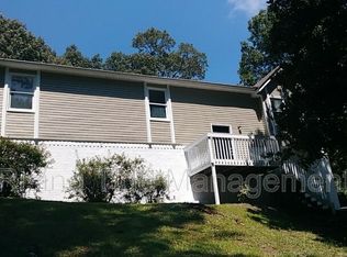 94 Oak Forest Dr, Birmingham, AL 35217