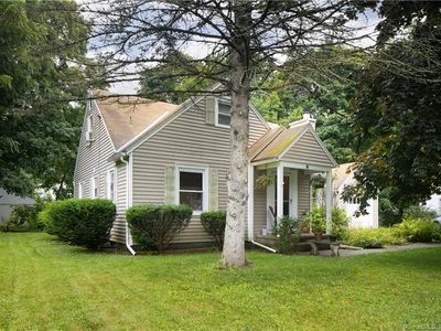 22 Walton Street, Lakeville, CT, 06039