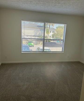 5th image of 2790 Saint Johns Ave #3