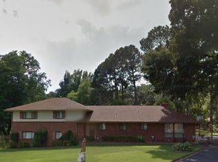 1361 Ridgewood Park Cir, Memphis, TN 38116