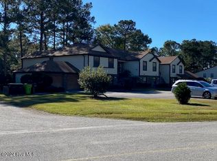 202 Country Club Villa Dr #2, Shallotte, NC 28470