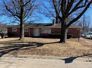 9100 General Grant Ln, Saint Louis, MO