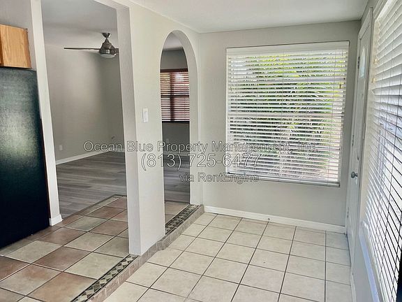 3rd image of 104 Emerald Ln #A