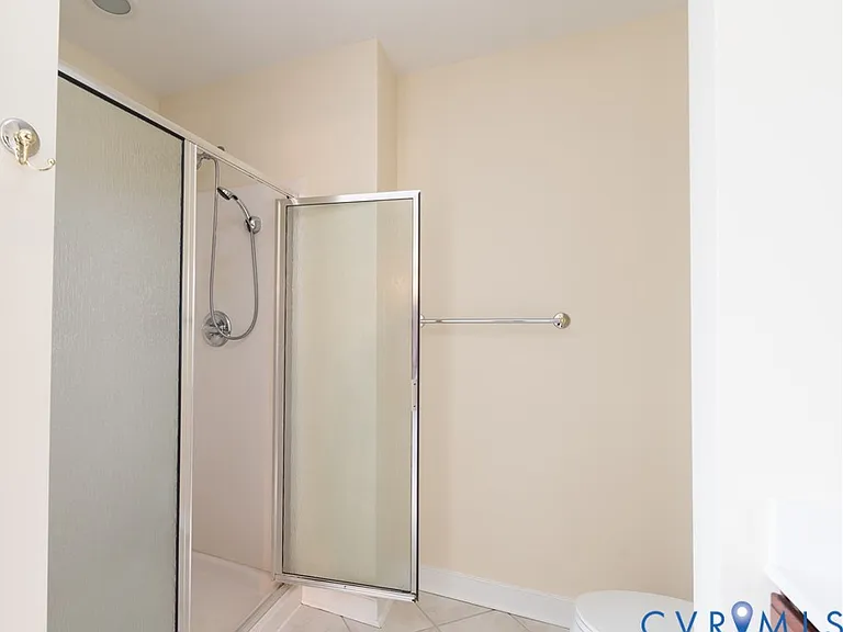 11412 Pinedale Dr — Photo 34