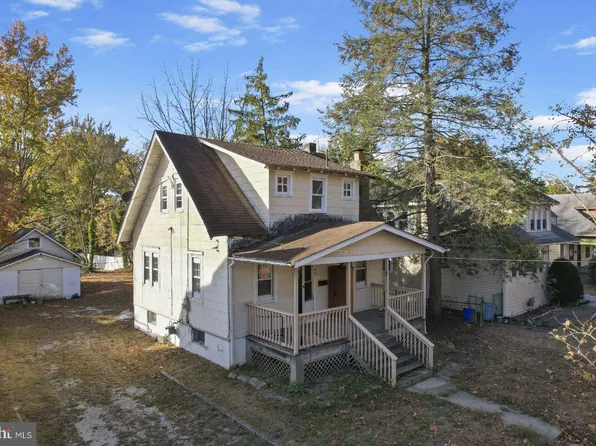 78 Blackwood Rd, Clementon, NJ 08021