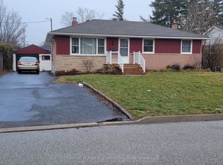 245 Foxbar Rd, Burlington, ON L7L3A2